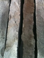 FENCE POST USED GRANITE ROUGH L
